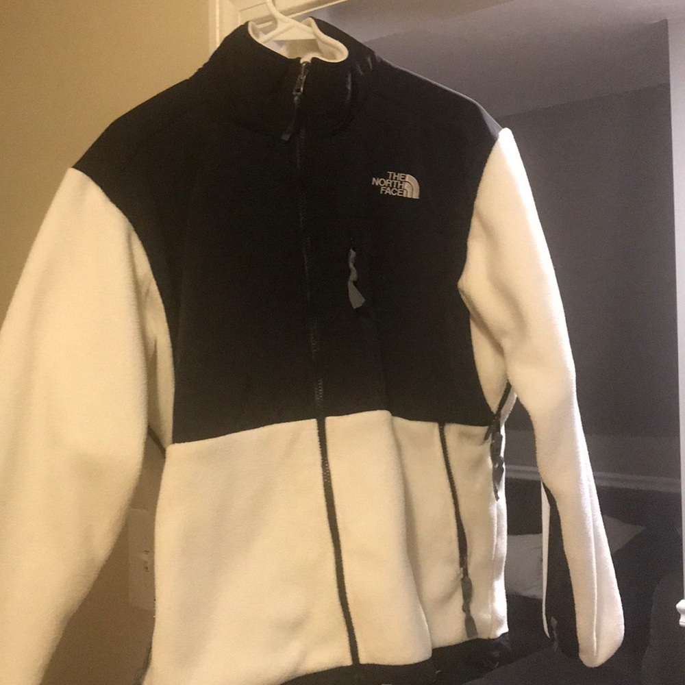 Women’s north face jacket